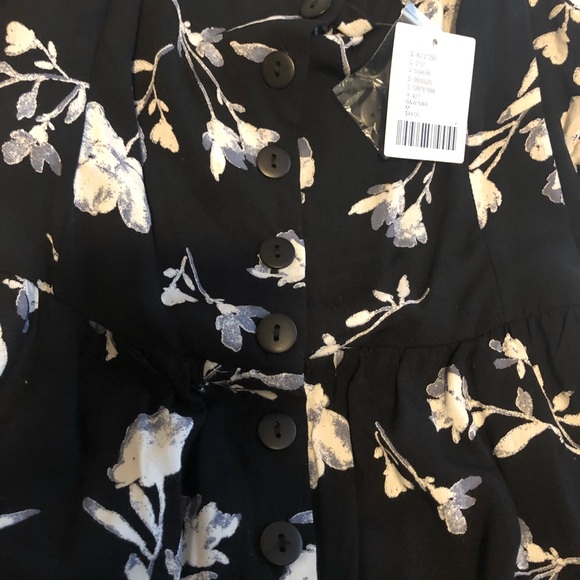 Urban outfitters Romper - Picture 2 of 2